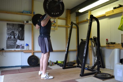 weight lifting squats